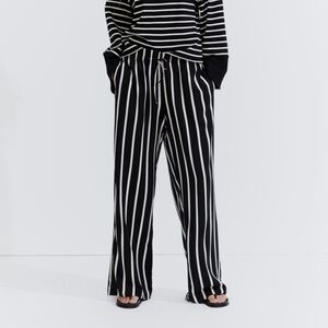 H&M Wide-Cut Pull-On Pants